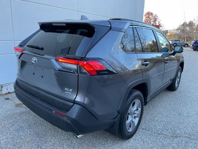 Used 2025 Toyota RAV4 XLE image 7