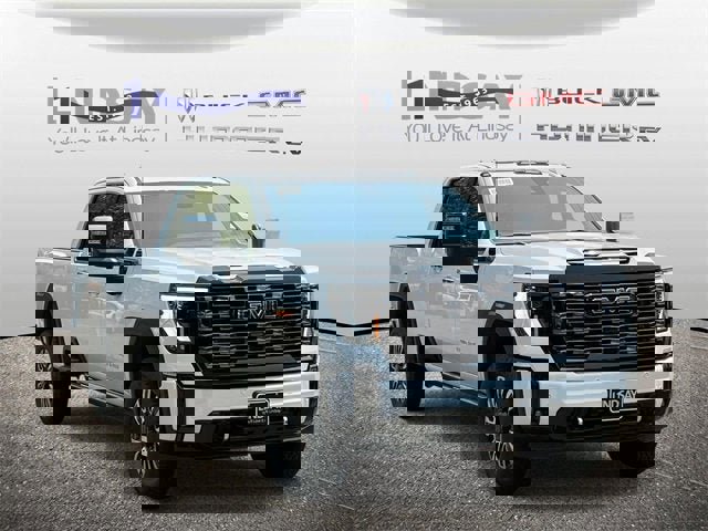 New 2025 GMC Sierra 2500 Denali Ultimate w/ Max Trailering Package