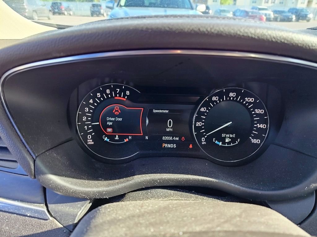 Used 2018 Lincoln MKC Reserve image 9