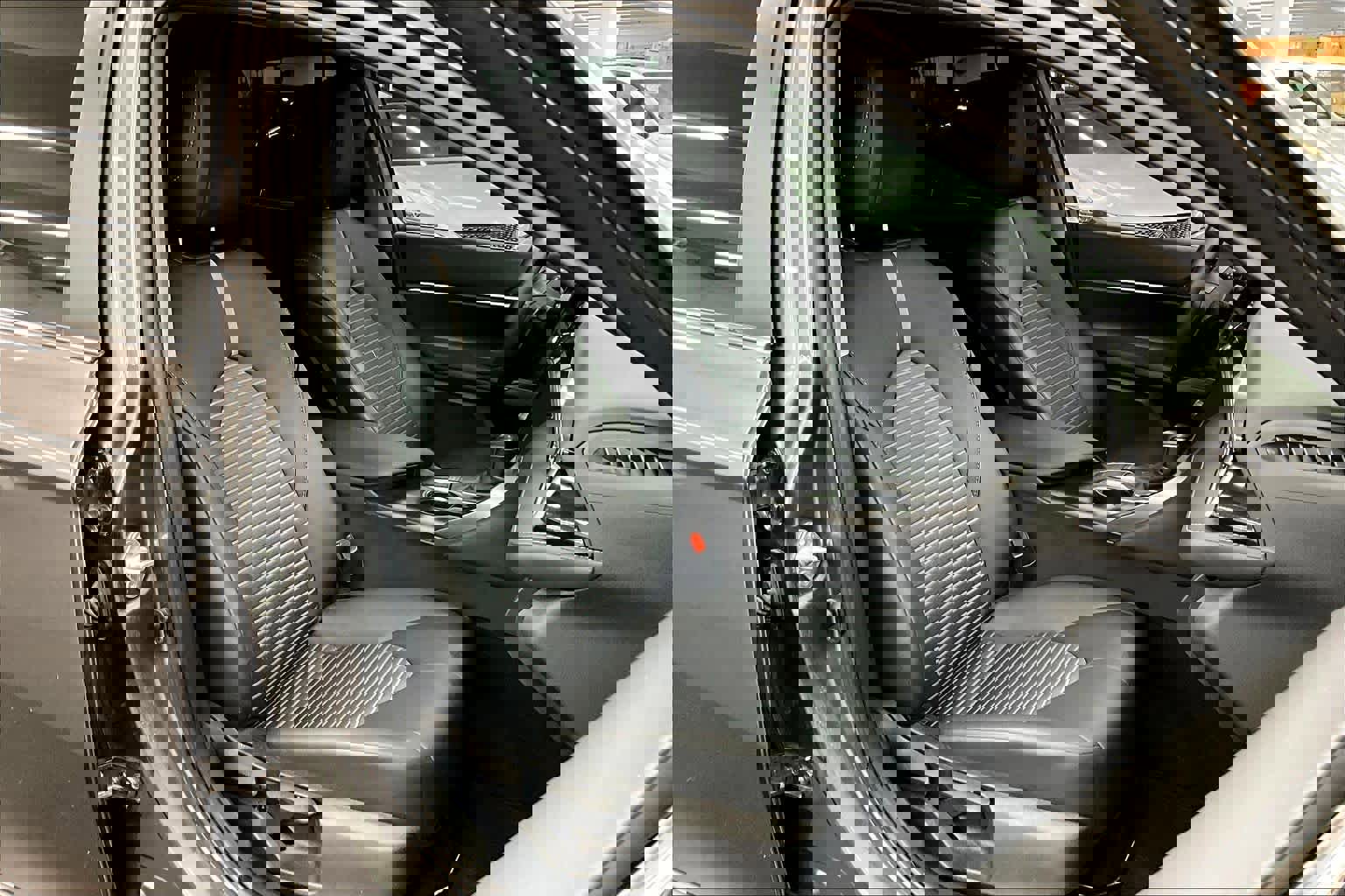 Used 2024 Toyota Camry SE FWD image 8