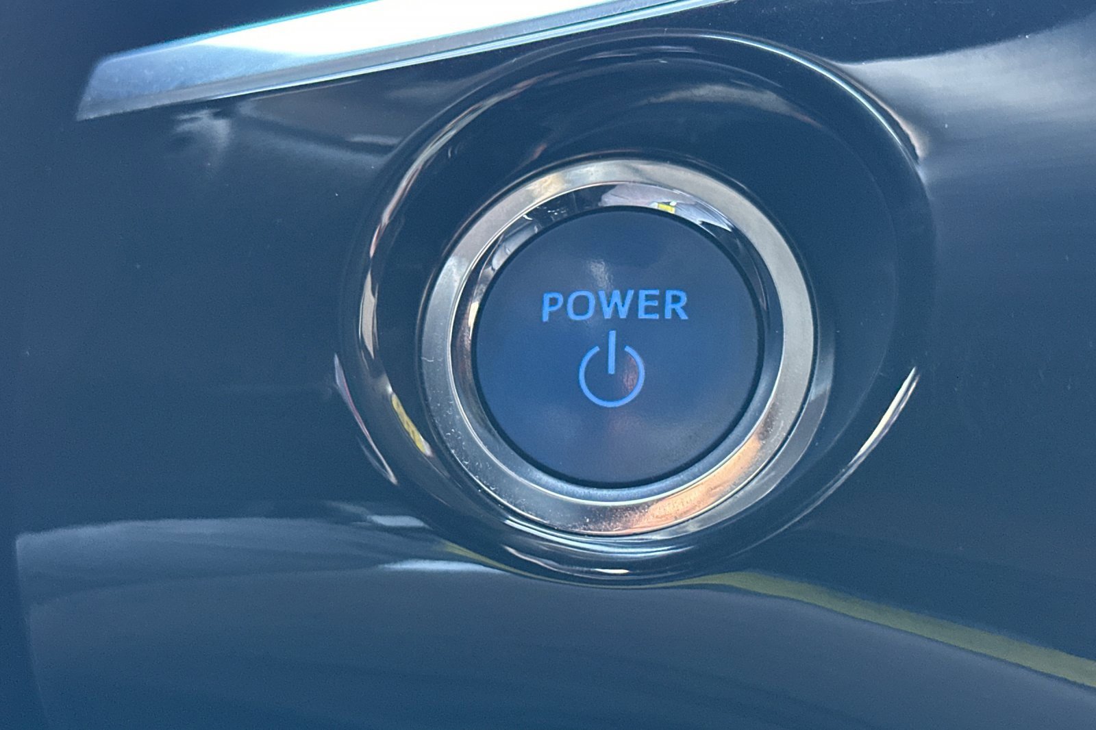 Used 2021 Toyota Prius Prime XLE image 30