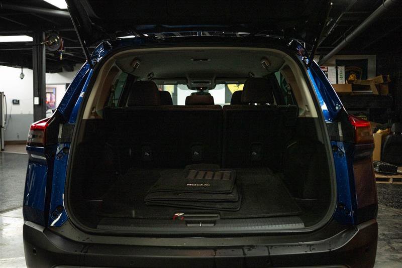Used 2023 Nissan Rogue S image 7