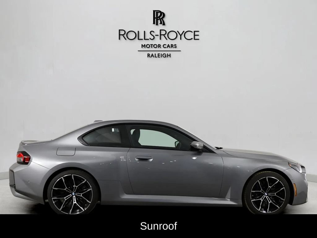 Used 2025 BMW M2 RWD image 4