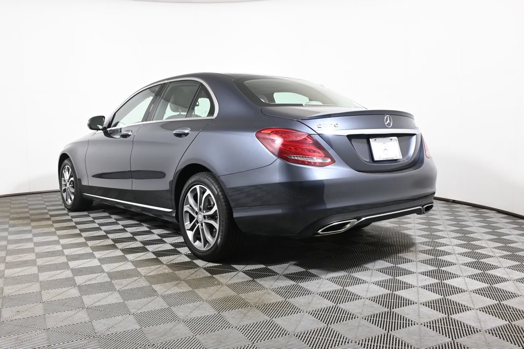 Used 2016 Mercedes-Benz C 300 4MATIC Sedan image 5
