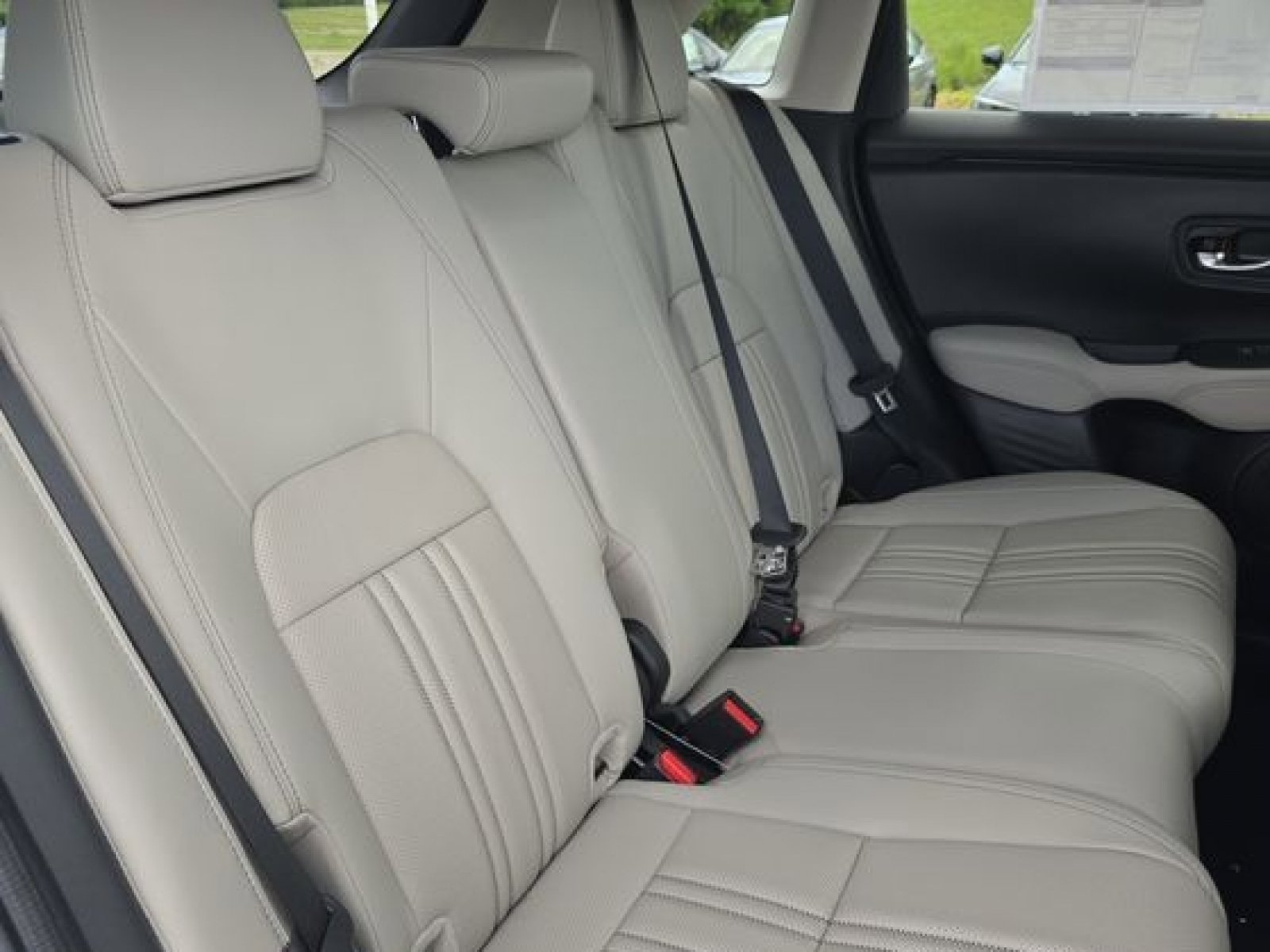 New 2026 Honda HR-V EX-L image 30