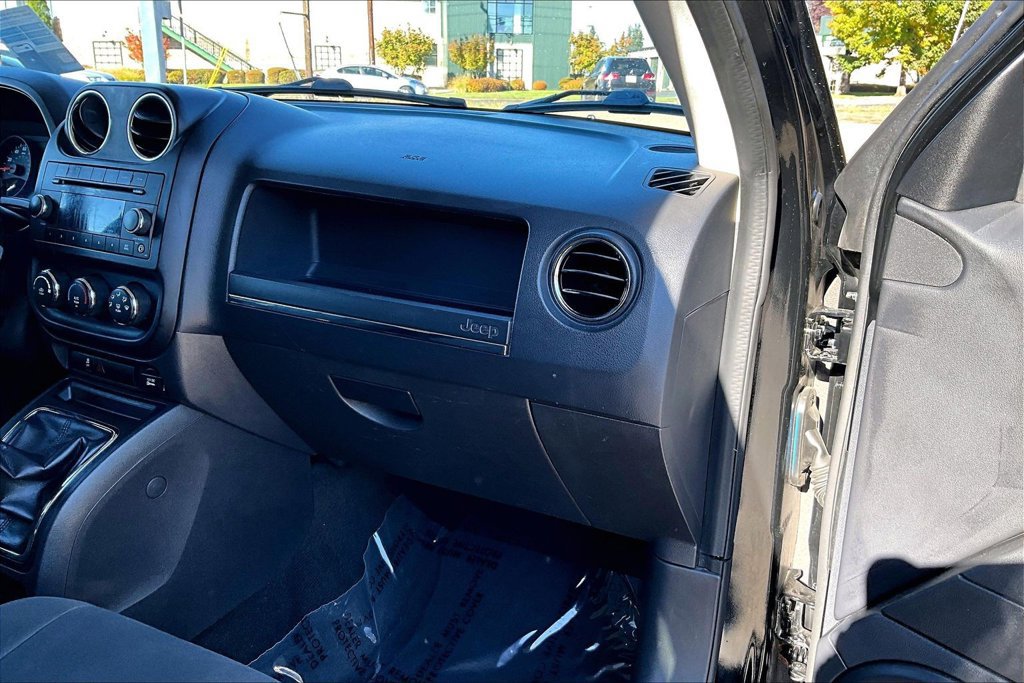 Used 2012 Jeep Patriot Sport FWD image 19