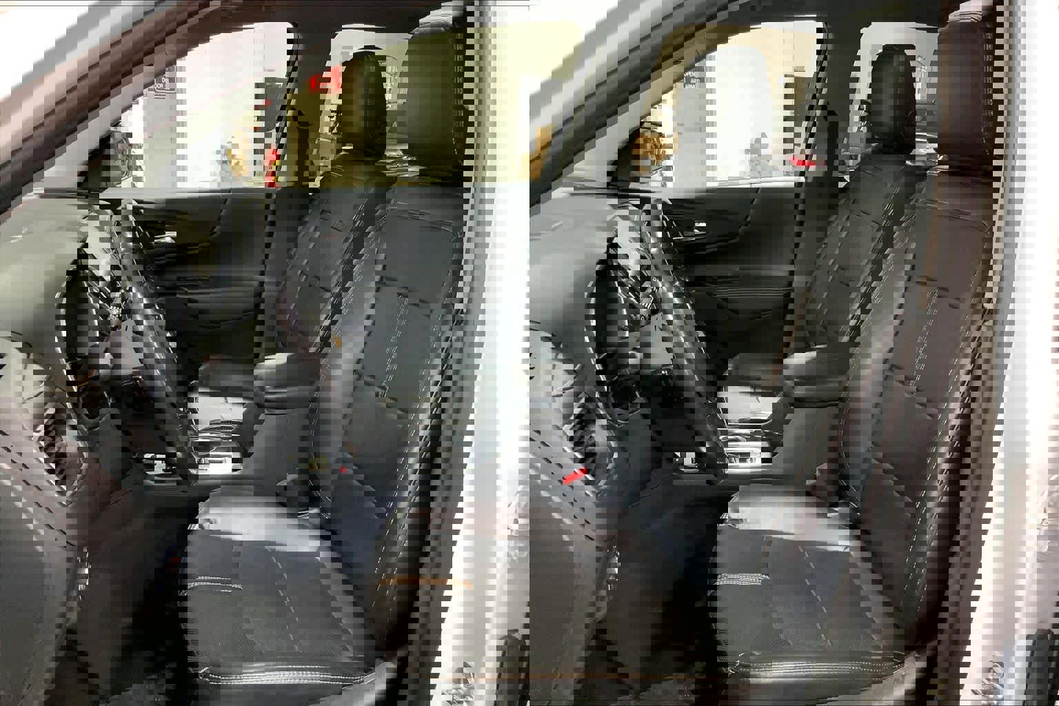 Used 2022 Chevrolet Equinox Premier image 7