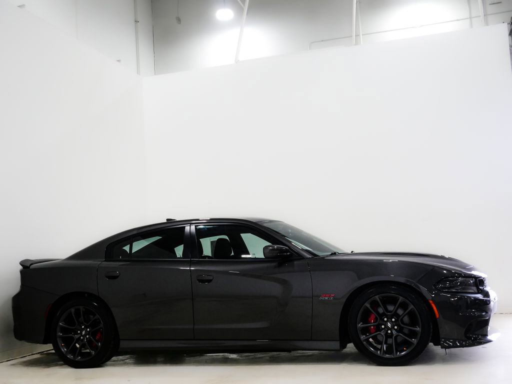 Used 2022 Dodge Charger Scat Pack w/ Harman/Kardon Audio Group image 4