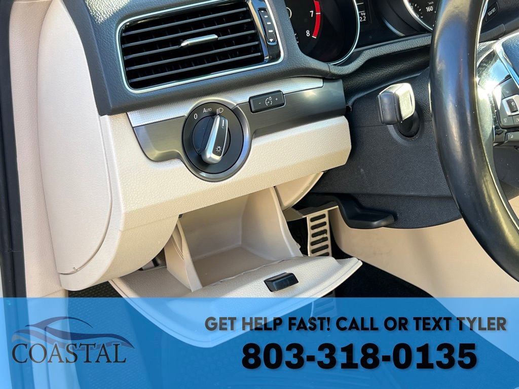 Used 2018 Volkswagen Passat 2.0T image 10