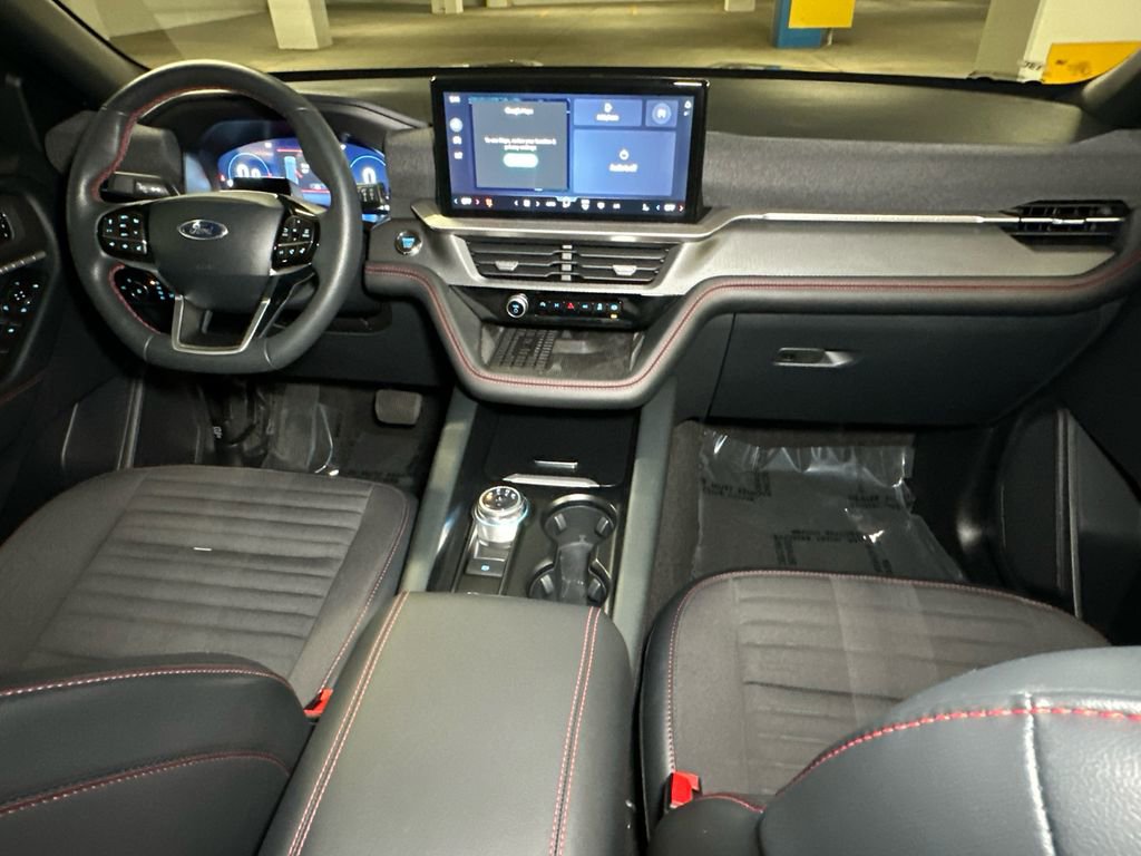 Used 2025 Ford Explorer ST-Line w/ Premium Package image 21