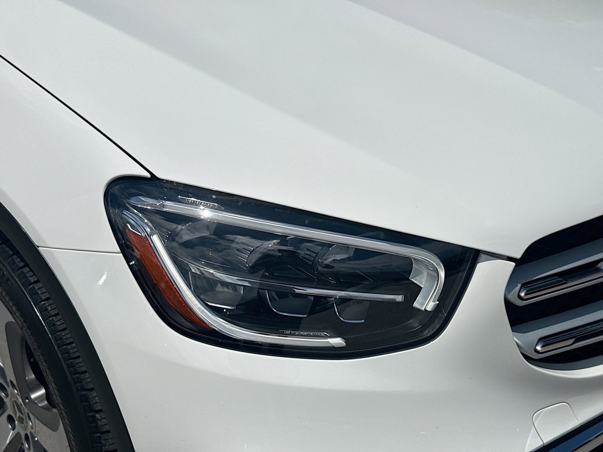 Used 2022 Mercedes-Benz GLC 300 w/ Premium Package Lite image 34