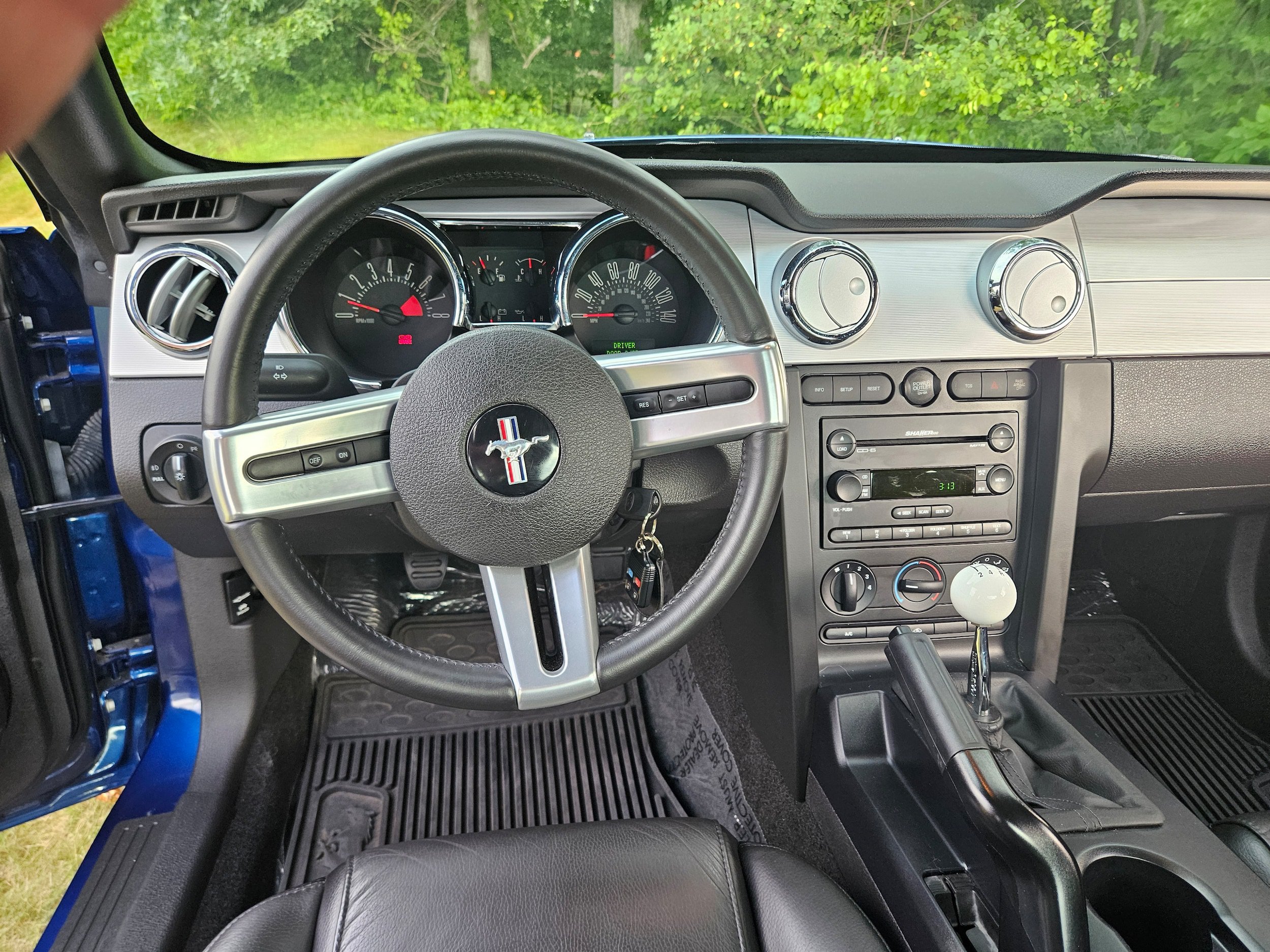 Used 2006 Ford Mustang GT Premium RWD image 28