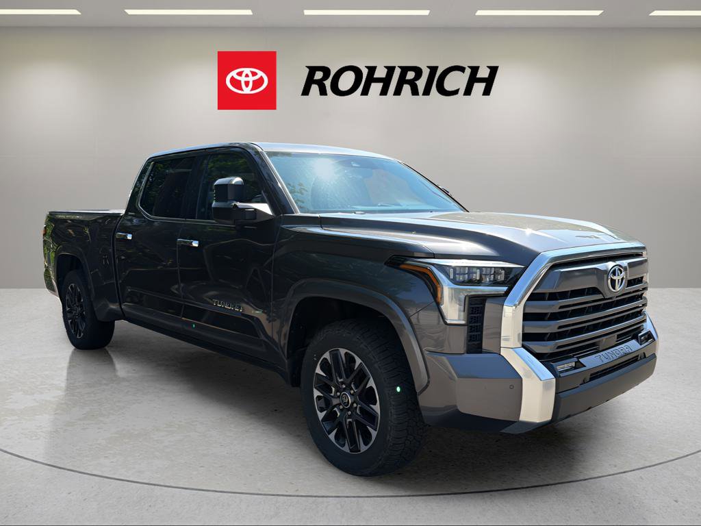 Used 2022 Toyota Tundra Limited AWD/4WD image 4