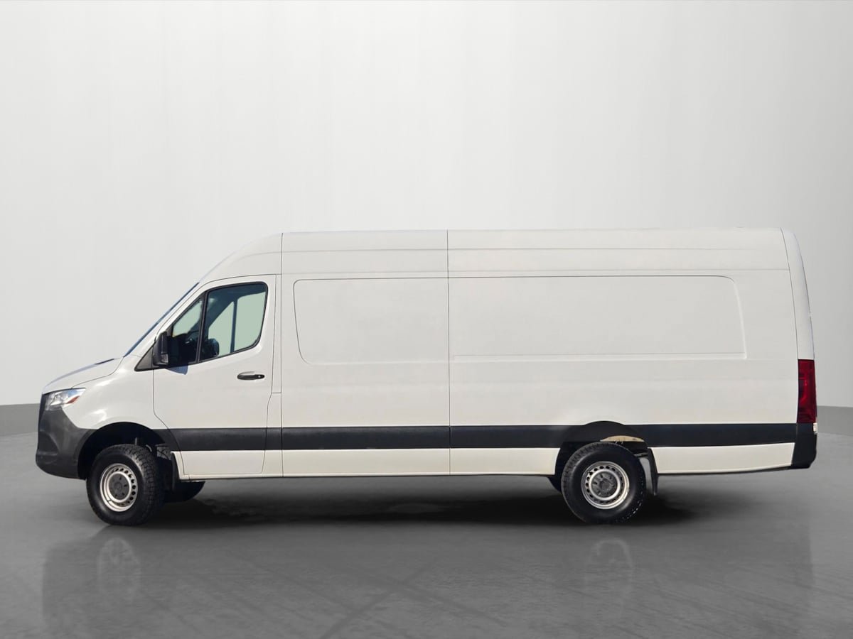 Used 2019 Mercedes-Benz Sprinter 4x4 170 image 6