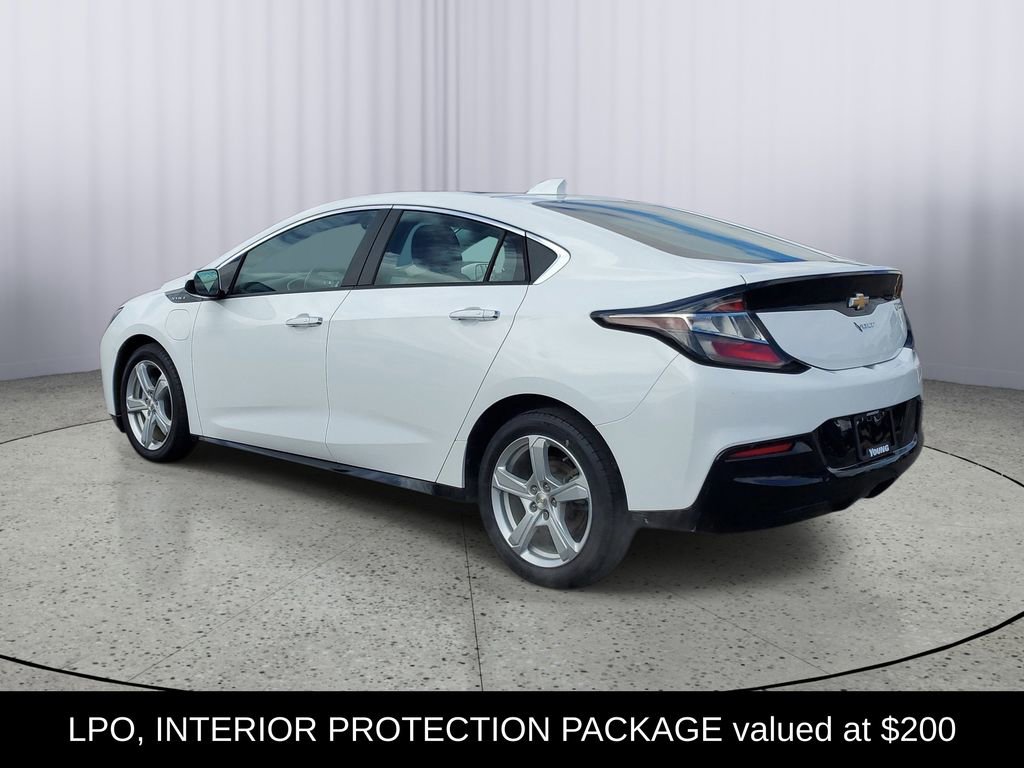Used 2018 Chevrolet Volt LT w/ Comfort Package image 4