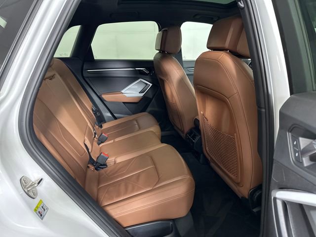 Used 2020 Audi Q3 2.0T Premium image 27
