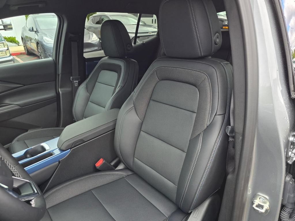 New 2026 Chevrolet Equinox EV LT AWD/4WD image 20