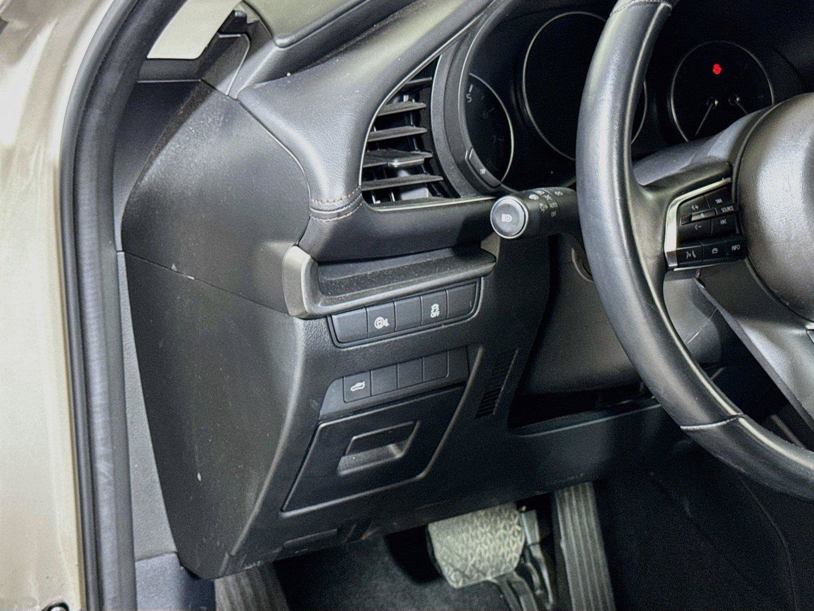 Used 2025 MAZDA MAZDA3 s FWD image 8