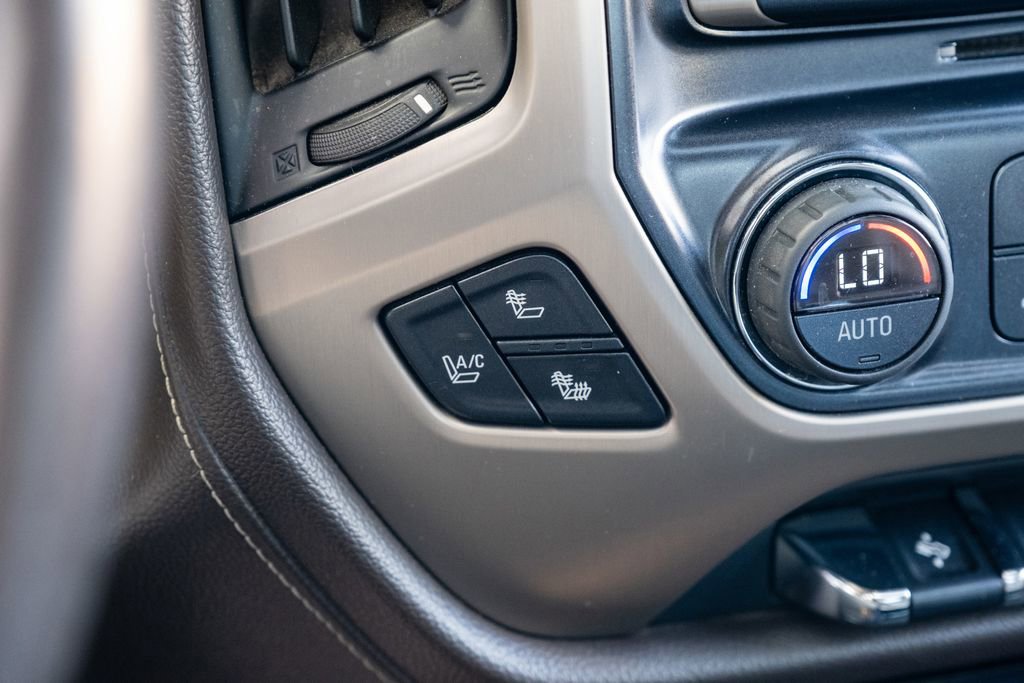 Used 2015 GMC Sierra 2500 Denali w/ Duramax Plus Package image 25