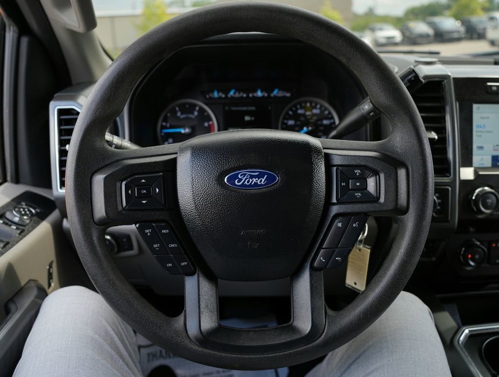 Used 2021 Ford F250 XLT w/ XLT Value Package AWD/4WD image 12