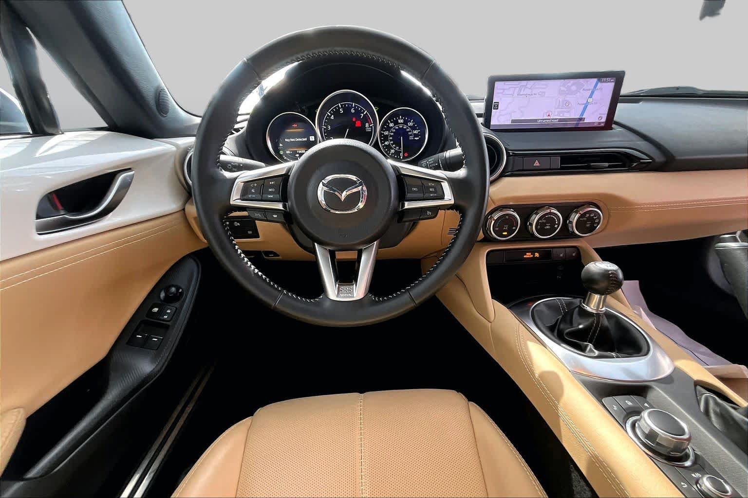 Used 2024 MAZDA MX-5 Miata Grand Touring RWD image 6