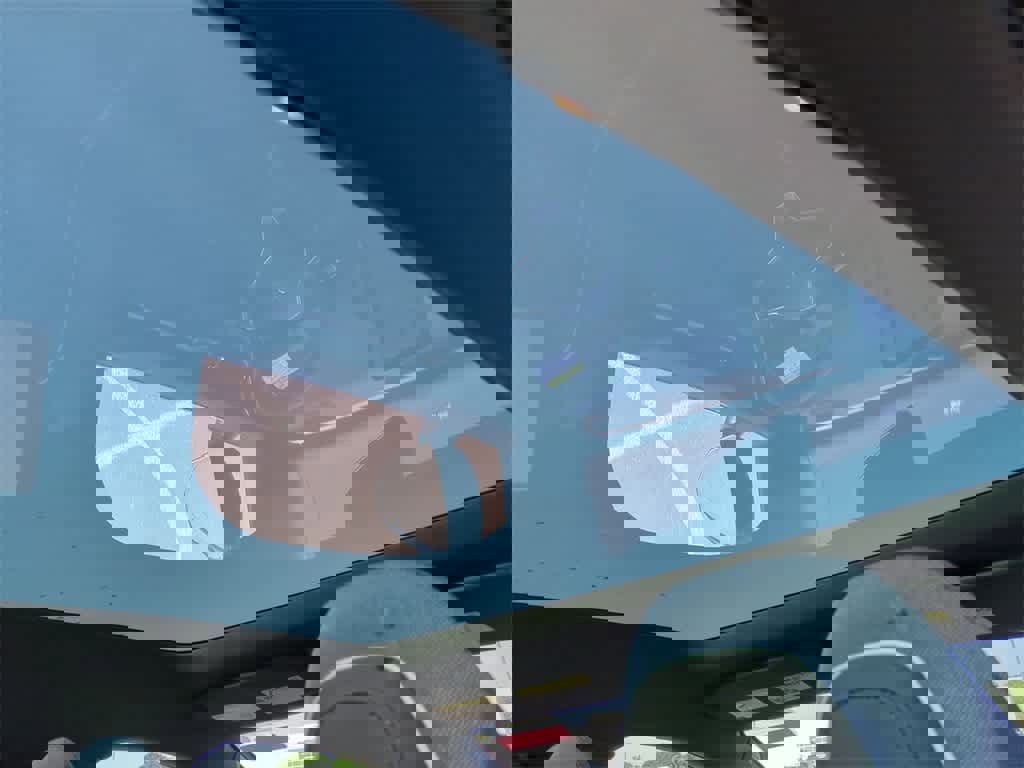 New 2025 Volvo EX30 Plus w/ Protection Package Premier image 20