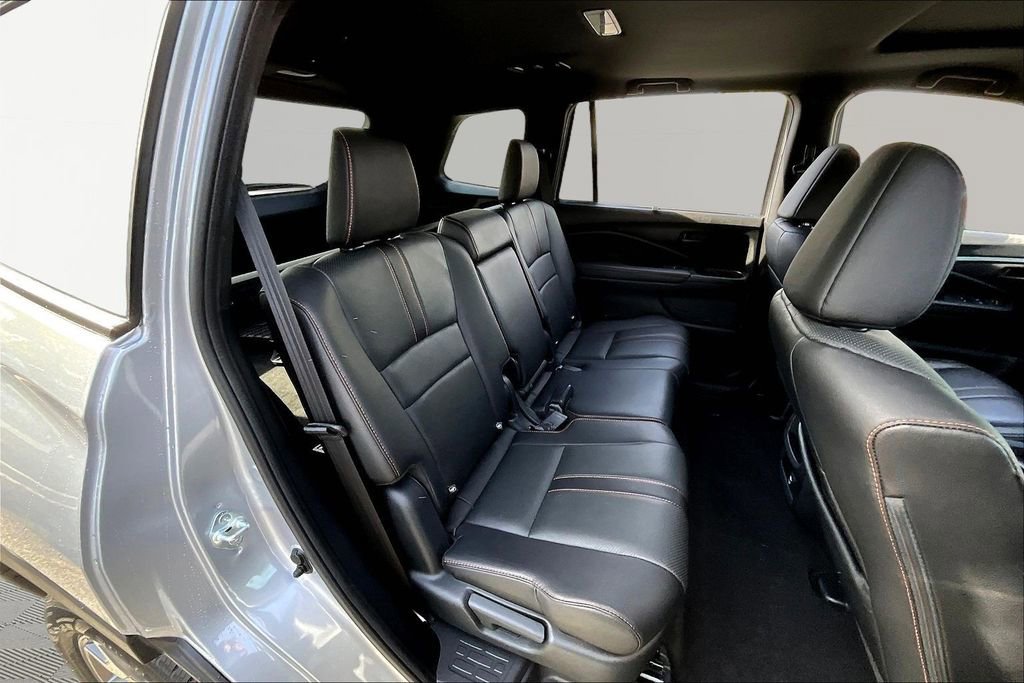 Used 2023 Honda Passport TrailSport image 19