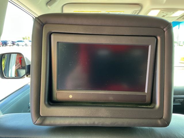 Used 2011 INFINITI QX56 4WD w/ Theater Pkg image 22
