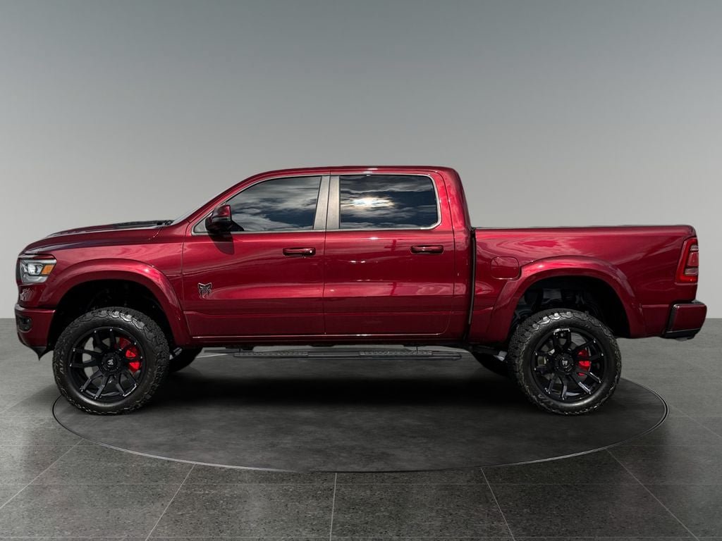 Used 2024 RAM 1500 Laramie AWD/4WD image 5