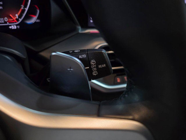 Used 2019 BMW X5 xDrive50i w/ M Sport Package image 25