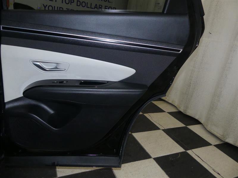 Used 2024 Hyundai Tucson Limited image 33