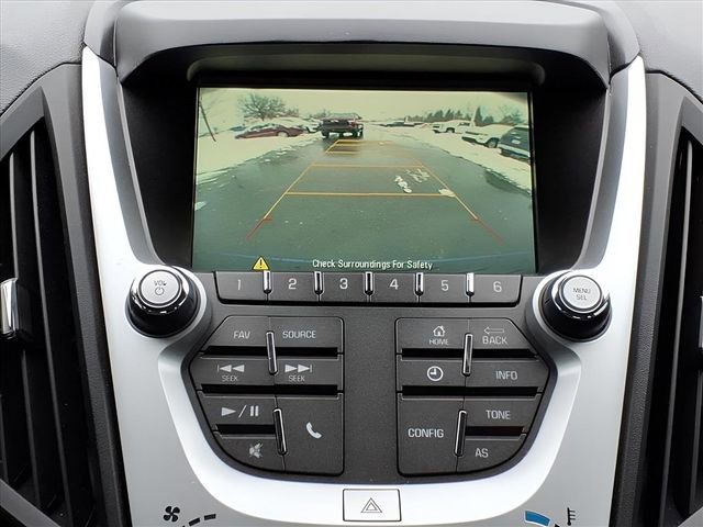 Used 2017 Chevrolet Equinox LT w/ Convenience Package image 16