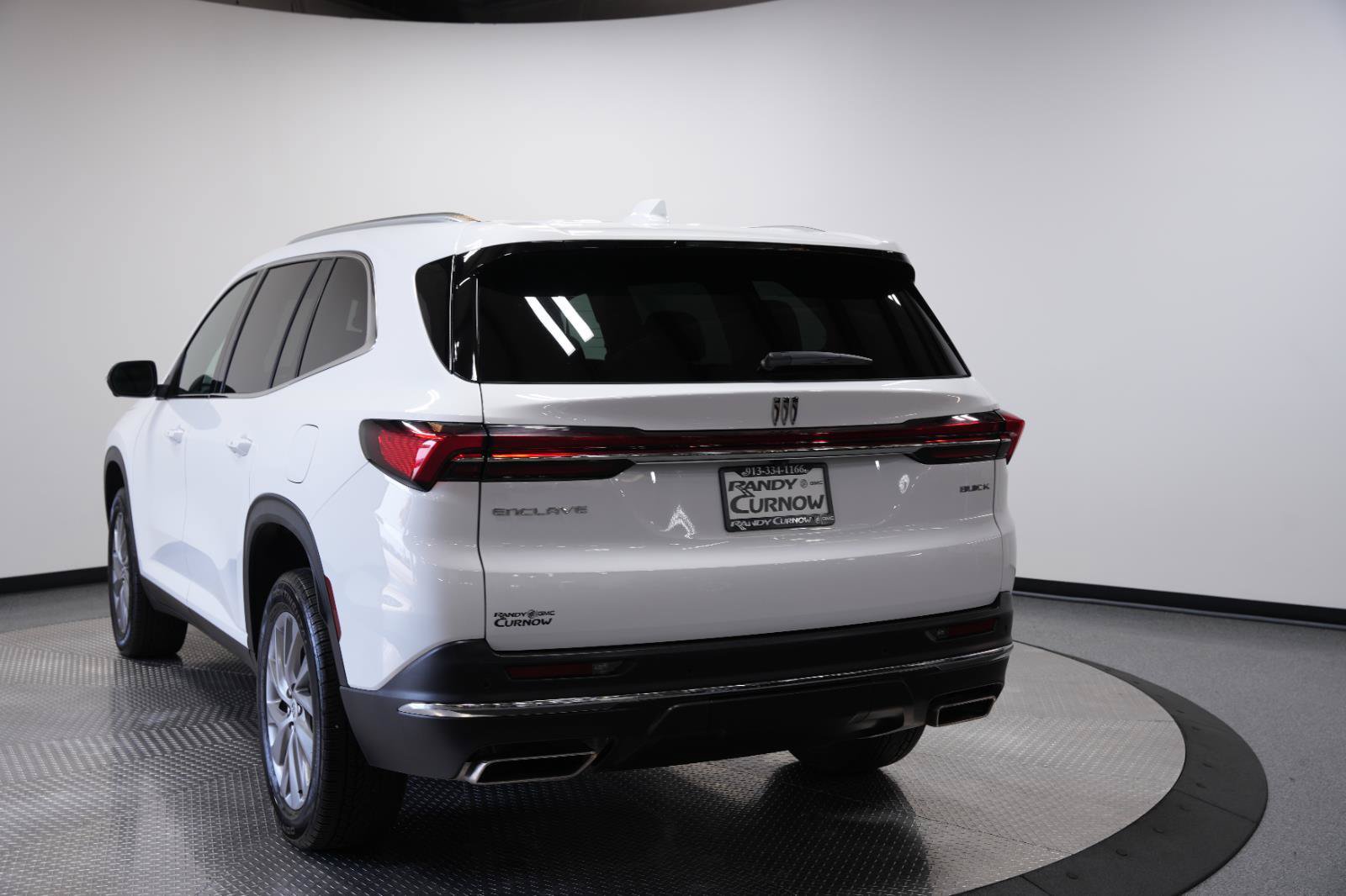 Used 2026 Buick Enclave Preferred FWD image 5
