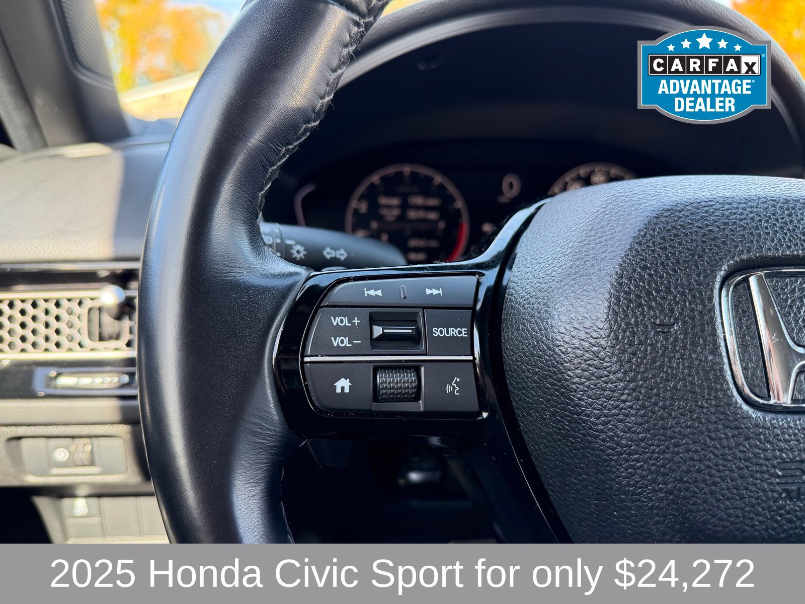 Used 2025 Honda Civic Sport image 12
