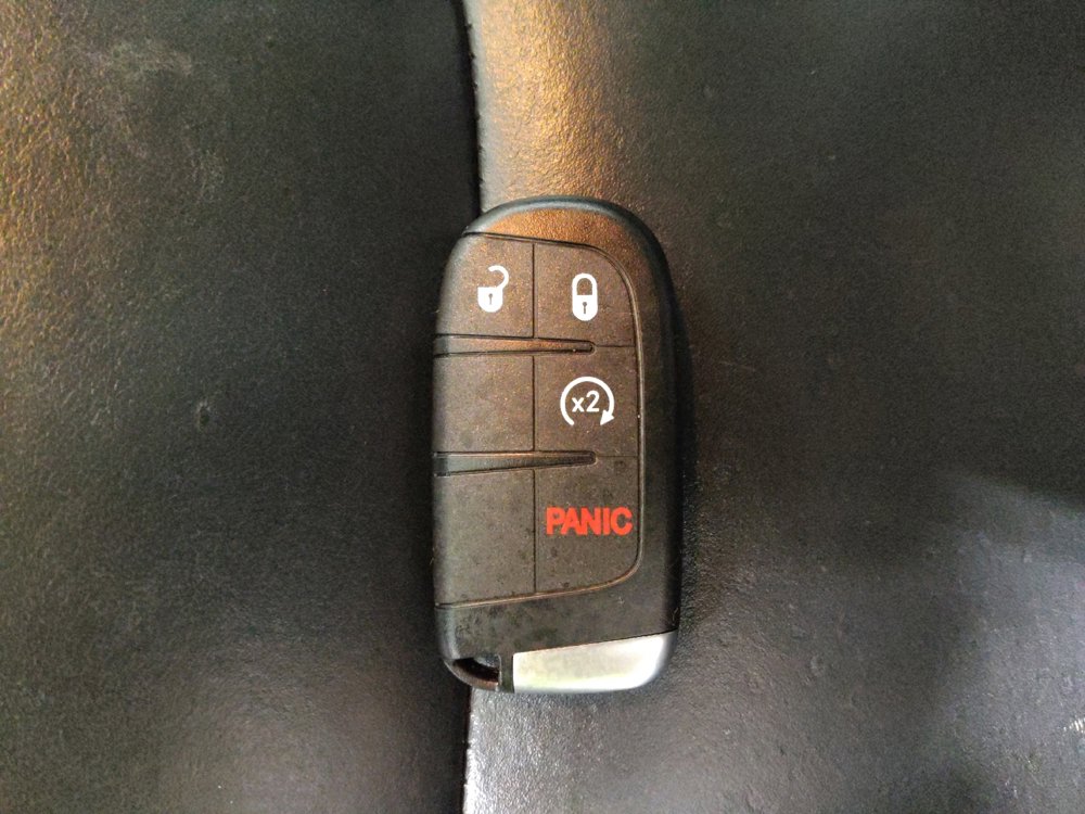 Used 2015 Jeep Cherokee Limited AWD/4WD image 32