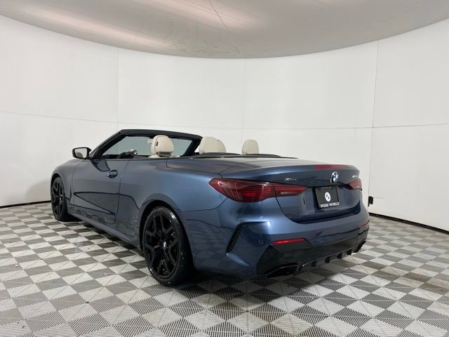 Used 2025 BMW 440i xDrive Convertible w/ Premium Package image 5
