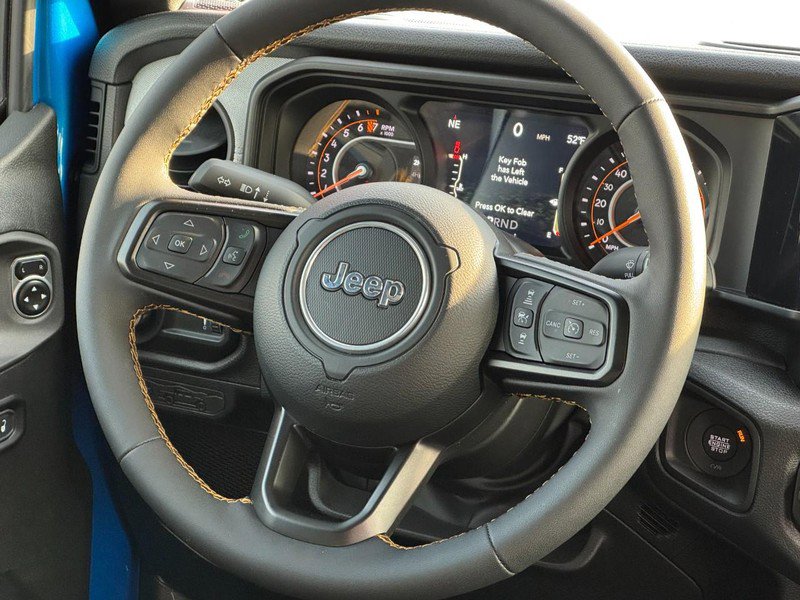 Used 2024 Jeep Gladiator Sport image 12