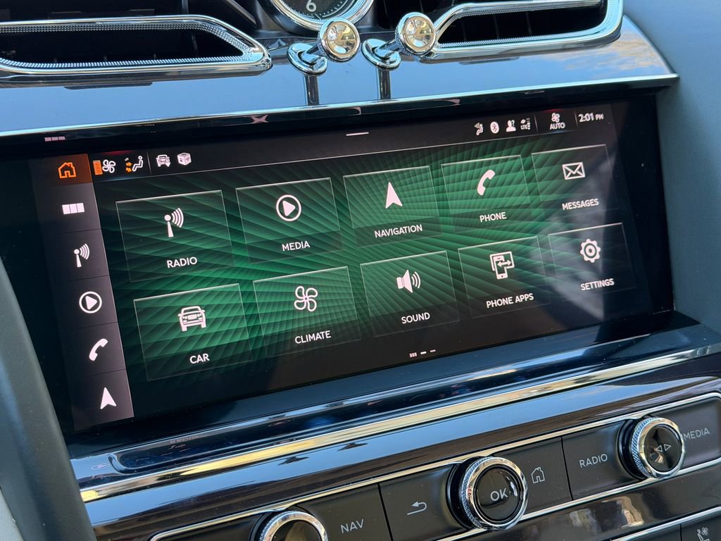 Certified 2023 Bentley Bentayga Extended Wheelbase image 28