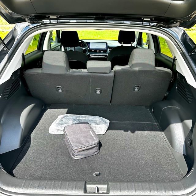 Certified 2025 Hyundai Ioniq 5 SE image 8