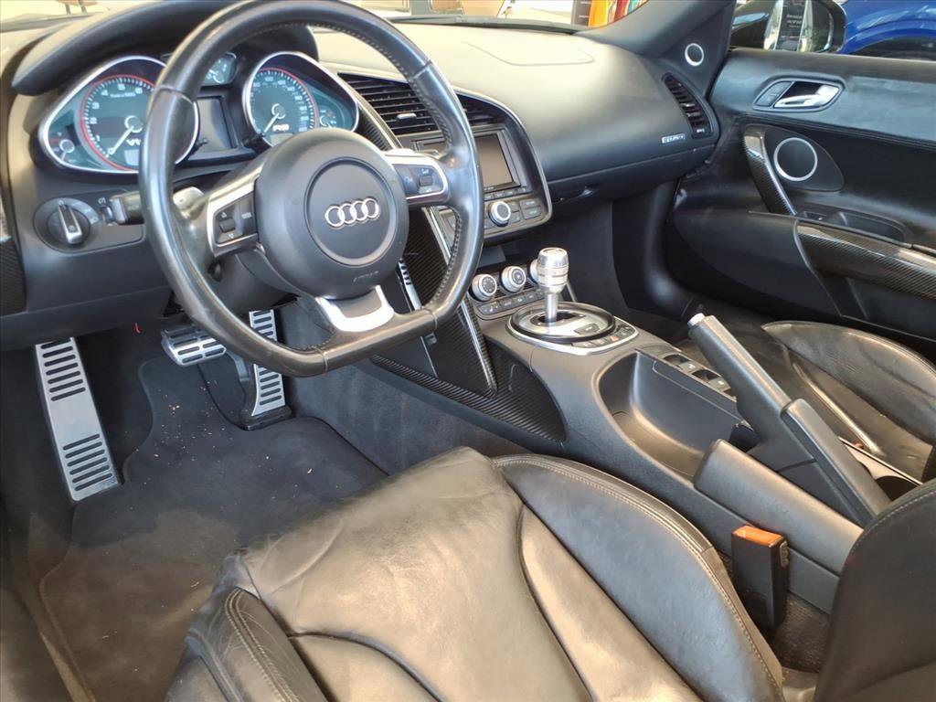 Used 2011 Audi R8 V10 AWD/4WD image 10