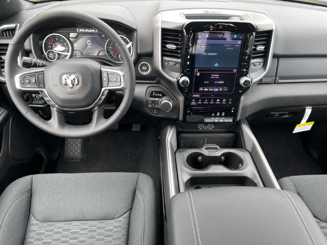 New 2026 RAM 1500 Big Horn AWD/4WD image 3