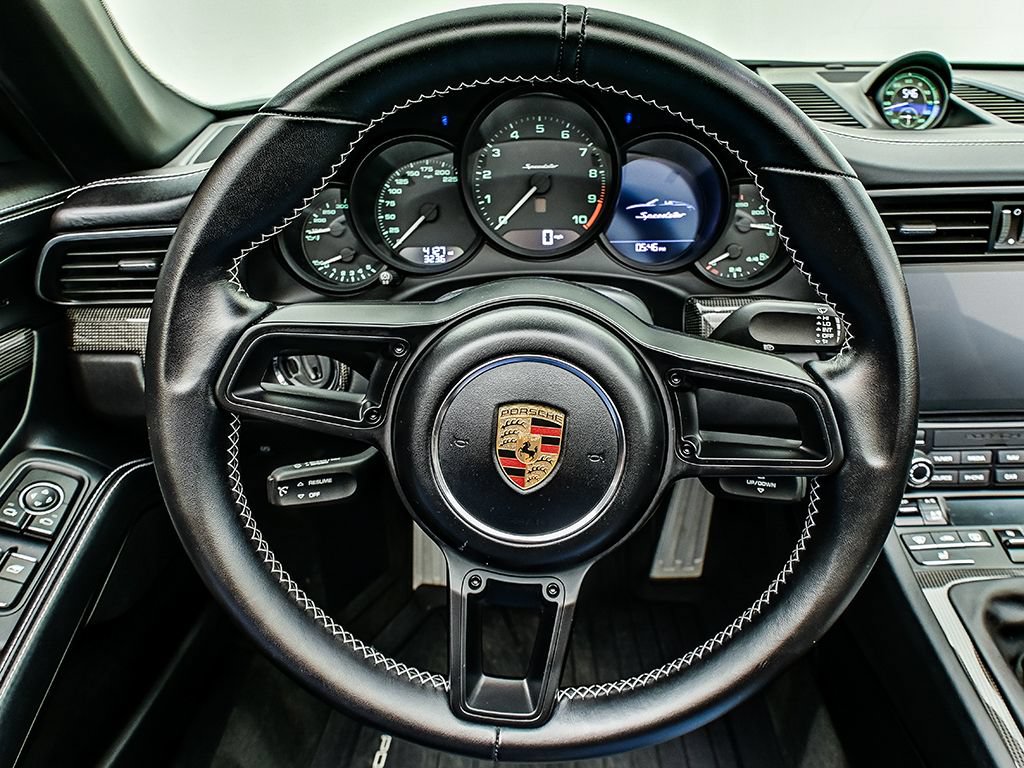 Used 2019 Porsche 911 Speedster RWD image 11