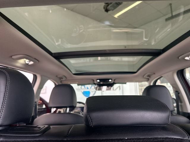 Used 2024 Kia Sorento S w/ Panoramic Sunroof Package AWD/4WD image 18