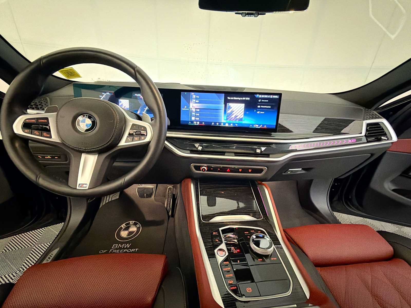Used 2025 BMW X6 xDrive40i w/ Executive Package AWD/4WD image 14