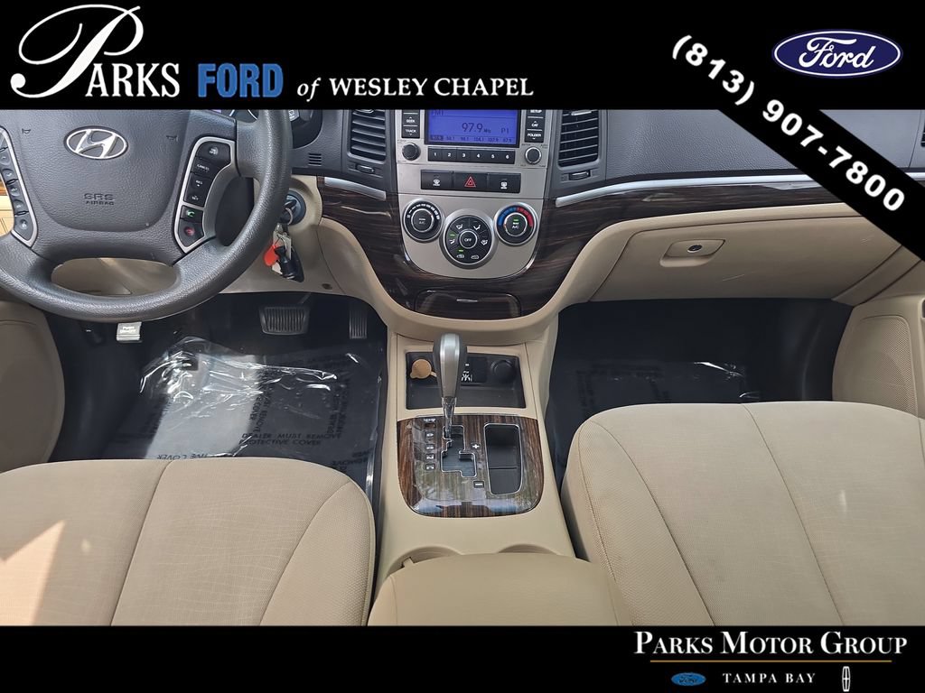 Used 2010 Hyundai Santa Fe GLS AWD/4WD image 12