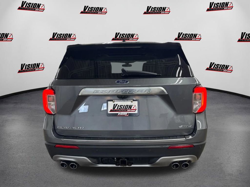 Used 2021 Ford Explorer Platinum w/ Equipment Group 601A AWD/4WD image 6