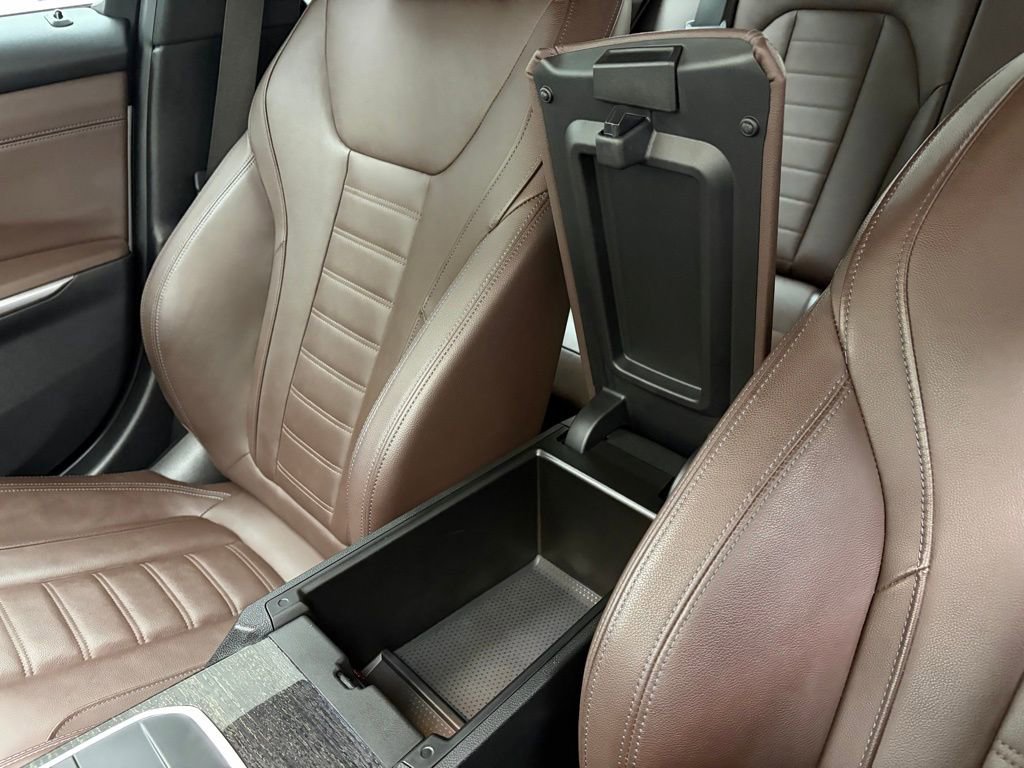 Used 2021 BMW 330e xDrive w/ Executive Package image 33