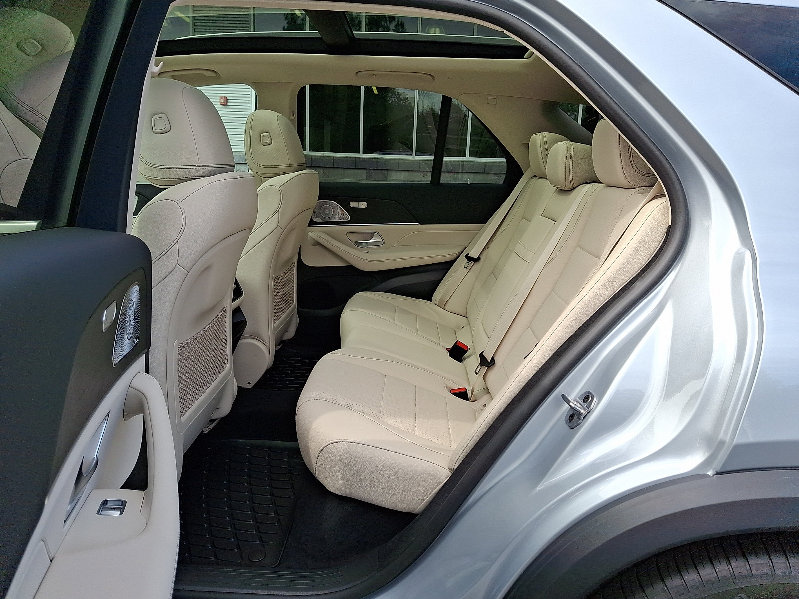 New 2026 Mercedes-Benz GLE 350 4MATIC image 8