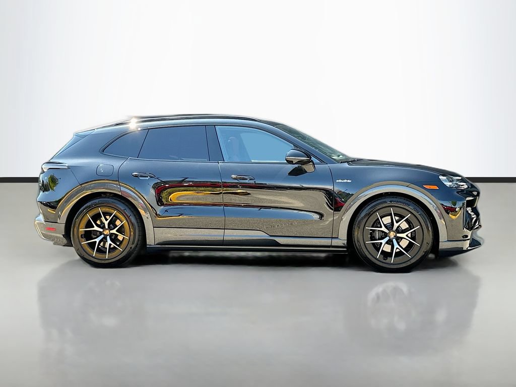 New 2026 Porsche Cayenne Electric AWD/4WD image 8