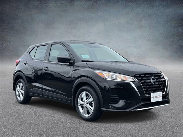 New 2025 Nissan Kicks Play S w/ Interior Electronics Package image 1